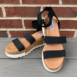 Steve Madden Bandi Platform Wedge Sandal